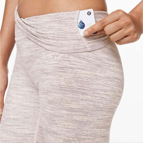 Lululemon Wunder Under Crop (High-Rise) *21" Wee Are From Space Pink Bliss - Picture 3 of 10